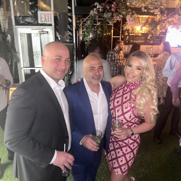 Jessica BARA Elegant Pink Sequin Dress - Picture 2 of 8